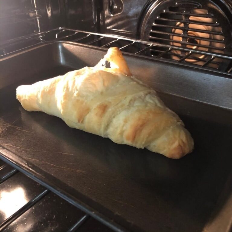Butter Croissants Frozen ready to bake Olive Food Suppliers